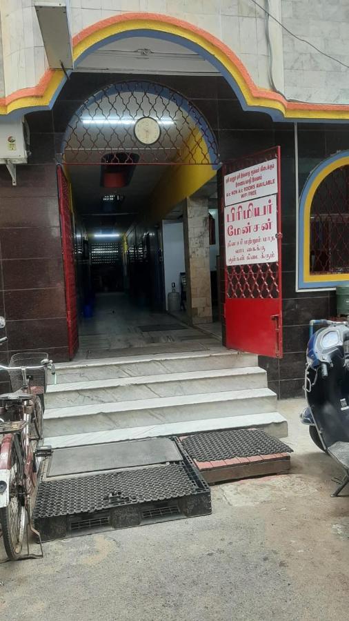 فندق Premier Mansion شيناي المظهر الخارجي الصورة